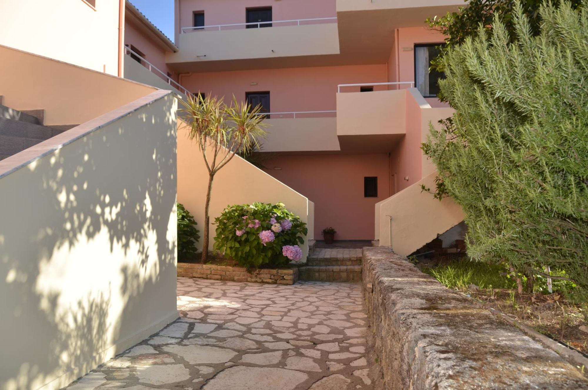 Penelope Apartment Hotel Dassia  Buitenkant foto